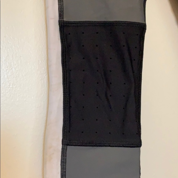 C&C California XS yoga athletic leggings striped - Picture 3 of 6